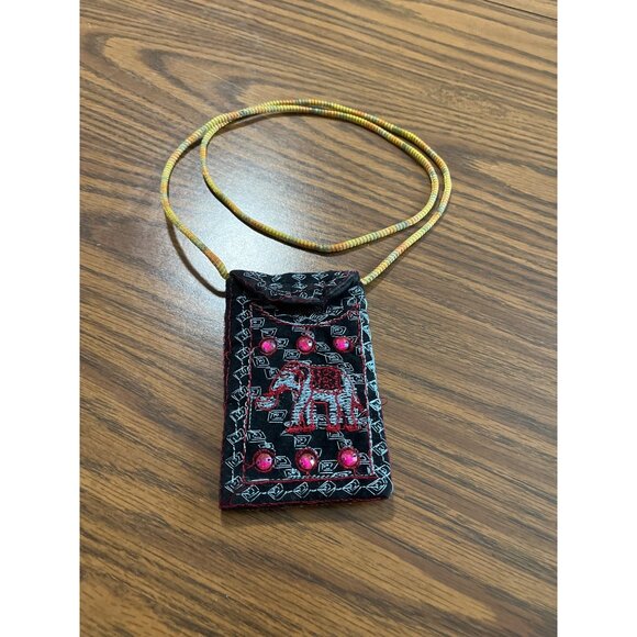 Small embroidered crossbody Velcro pouch with faux jewels - Picture 1 of 8